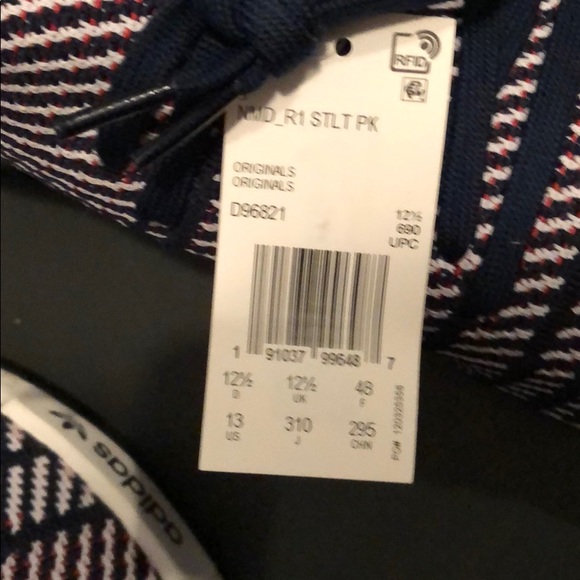 Adidas NMD R1 STLT - Picture 5 of 5